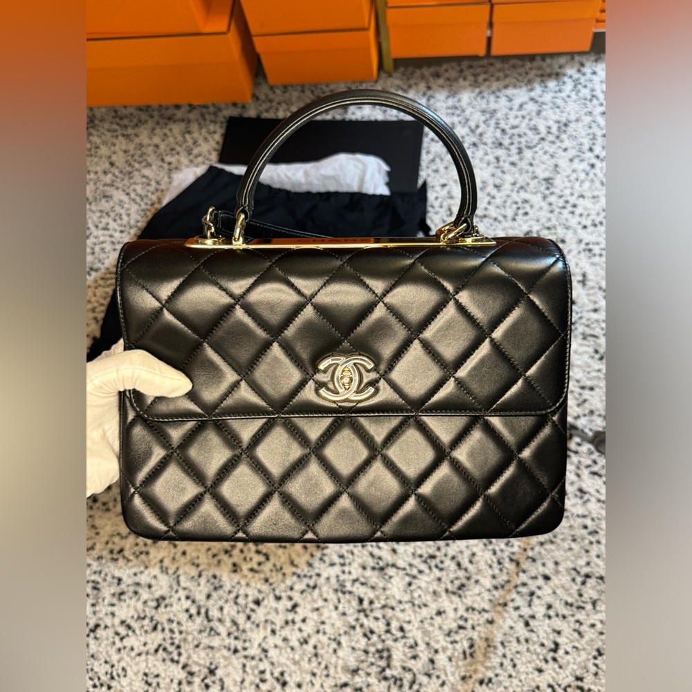 CHANEL Medium Trendy CC in Black Lambskin